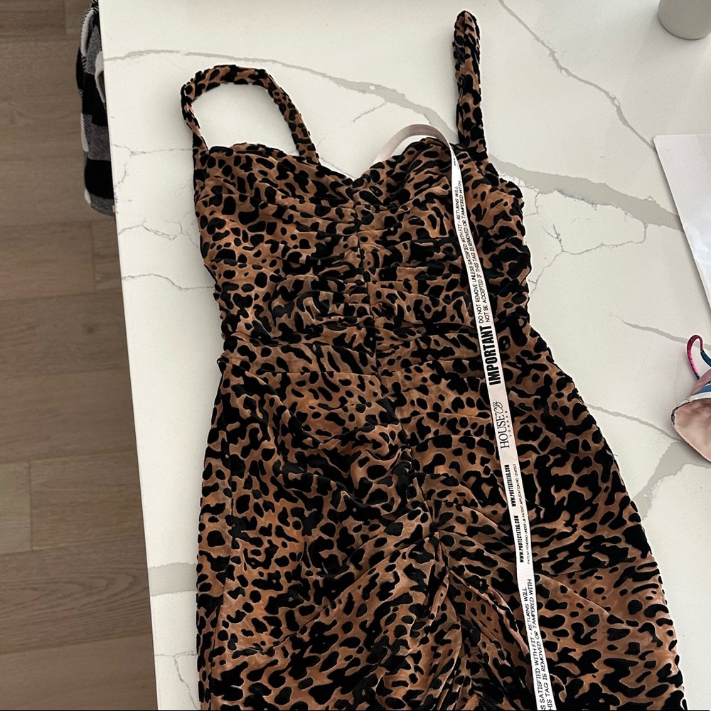 NWOT House of CB Cleo Leopard Dress XS - Picture 4 of 7